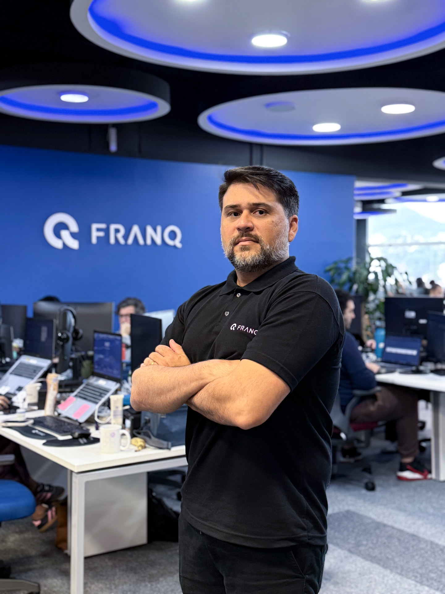 Pedro Monteiro, do Motorista de Pilha, na sede da Franq